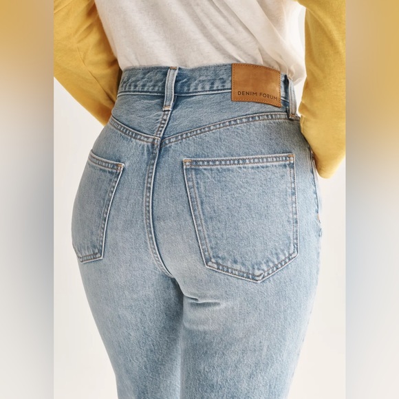 Aritzia || Denim Forum Joni High Rise Loose 32” Jeans - Picture 2 of 5